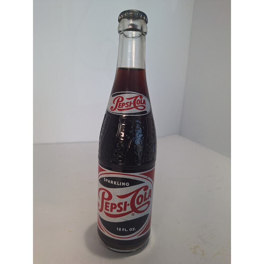 1957 Pepsi-Cola Unopened ACL 12oz Bottle Fort Wayne Logansport Indiana MAN CAVE!
